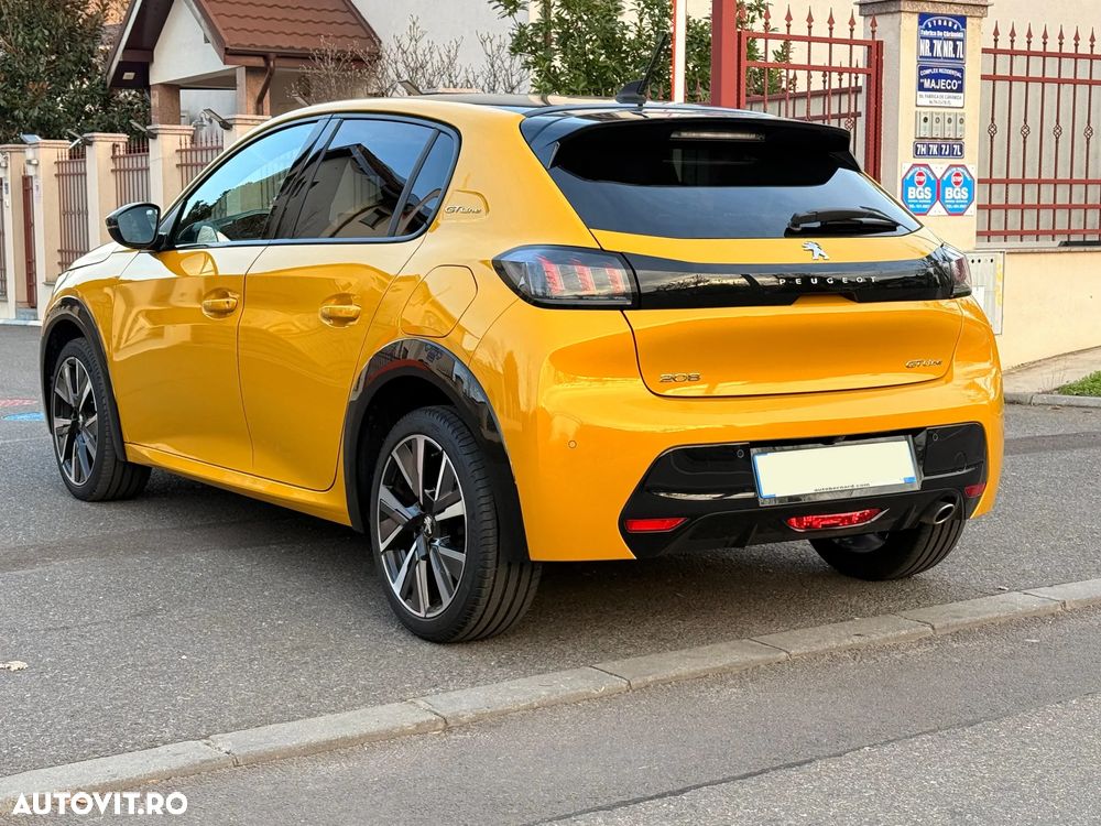 Peugeot 208 1.2 L PureTech STT GT Pack - 6