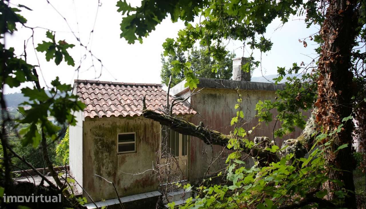 Moradia em pedra para recuperar para venda, Riba Âncora, Caminha - Grande imagem: 2/15