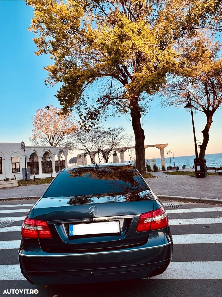 Mercedes-Benz E 200 CDI BlueEfficiency - 15