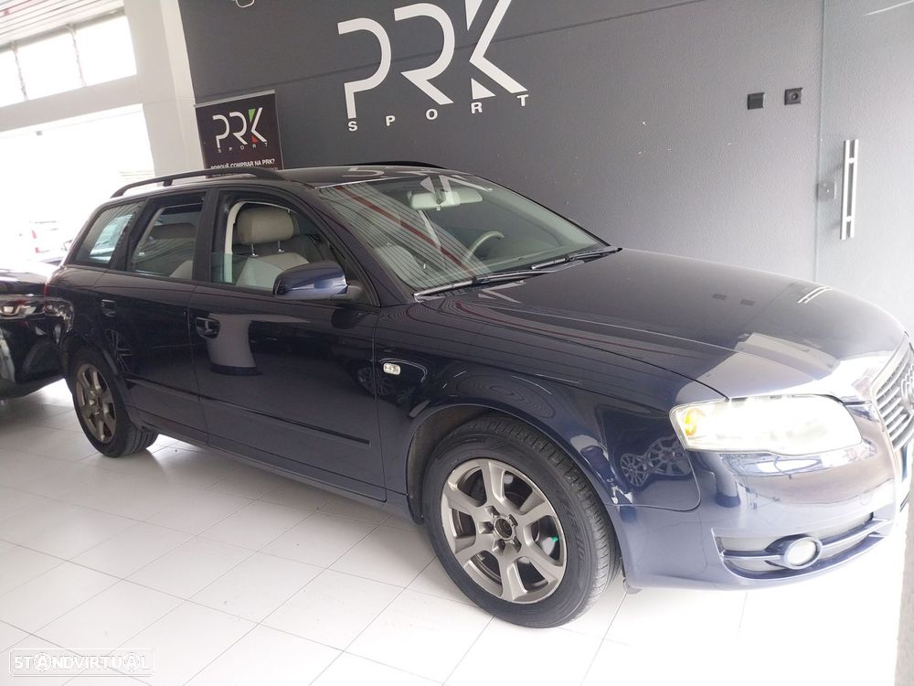 Audi A4 Avant 2.0 TDi - 1
