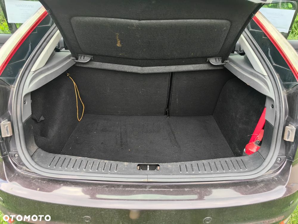 Ford Focus - 19