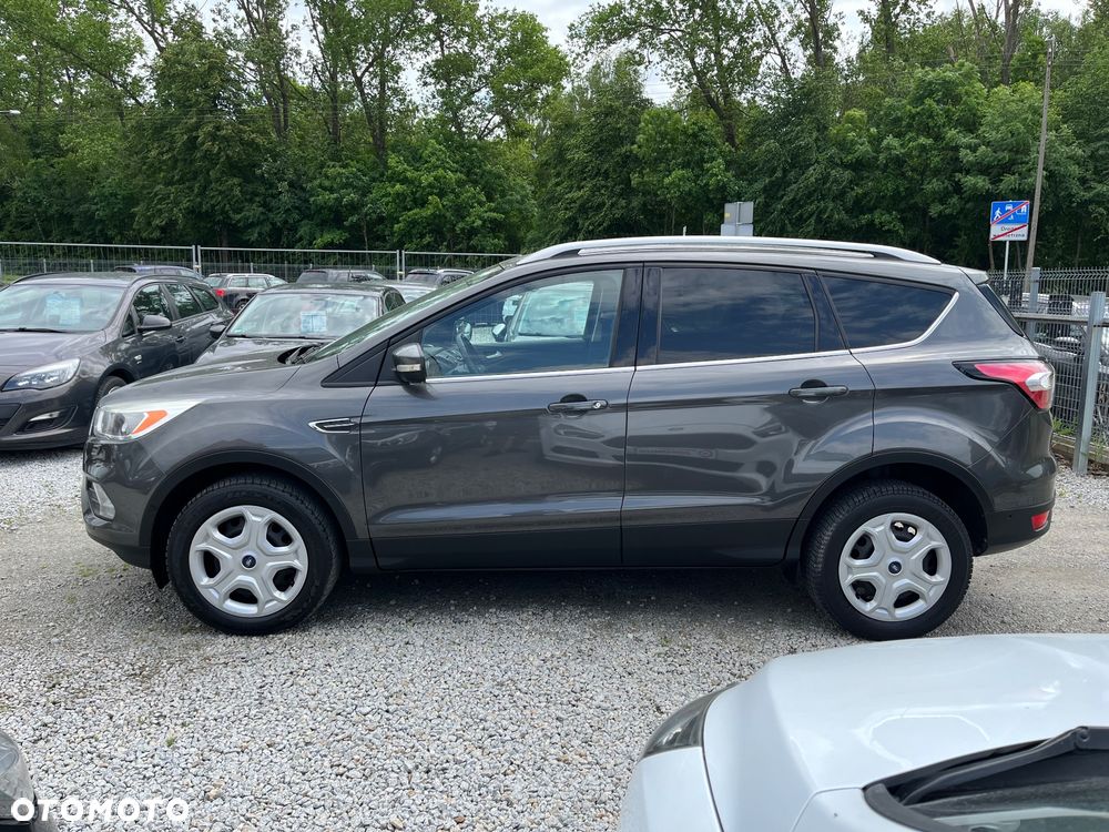 Ford Kuga 1.5 EcoBoost 2x4 SYNC - 17