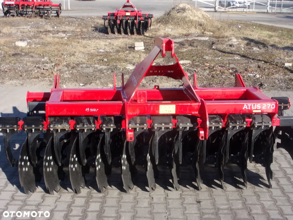 Akpil Brona Talerzowa Ciężka Hydraulicznie Składana BTCH 40 Euro-Masz, Brona talerzowa kompaktowa BT250, BT270, BT300 Metanga, Bomet, Euro-Masz; Brona talerzowa mini-simply BT160, BT180, BT200, BT220 Metanga, Euro-Masz, Brona talerzowa 2-walcowa typu "V", 4-walcowa typu "X" Bomet, Akpil - 17