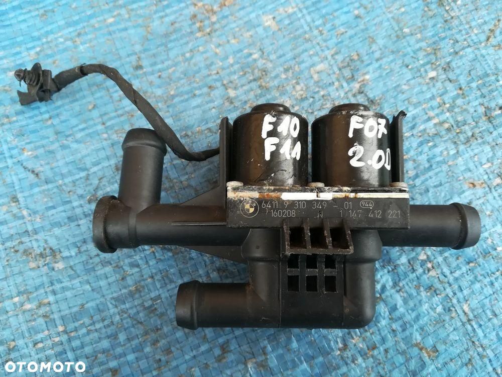BMW 5 F10 F11 Pompa Wody 64119310349 - 1