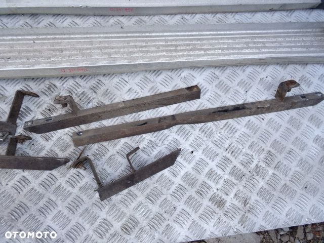 progi, stopnie kpl. nissan qashqai j10 - 3