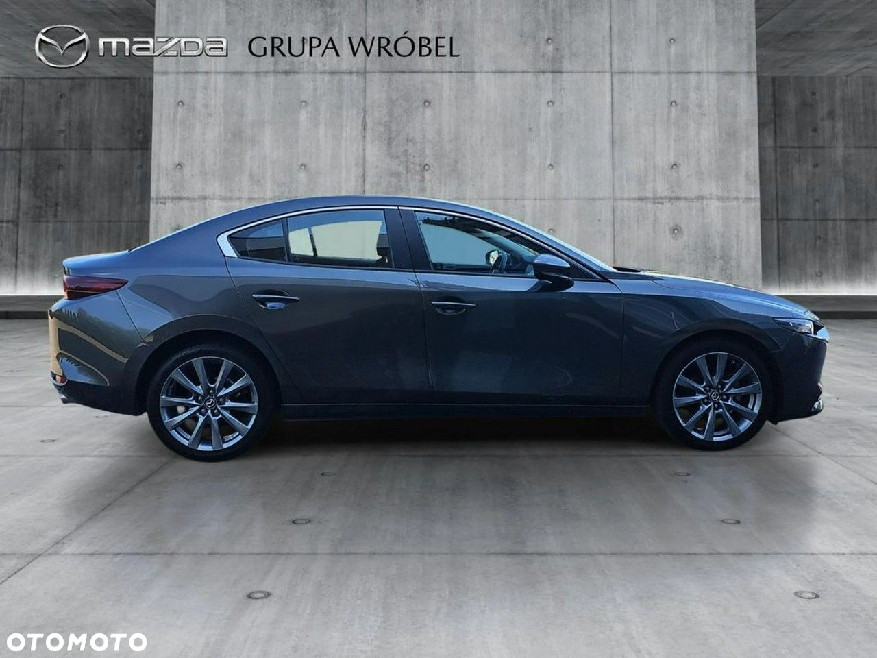 Mazda 3 - 4