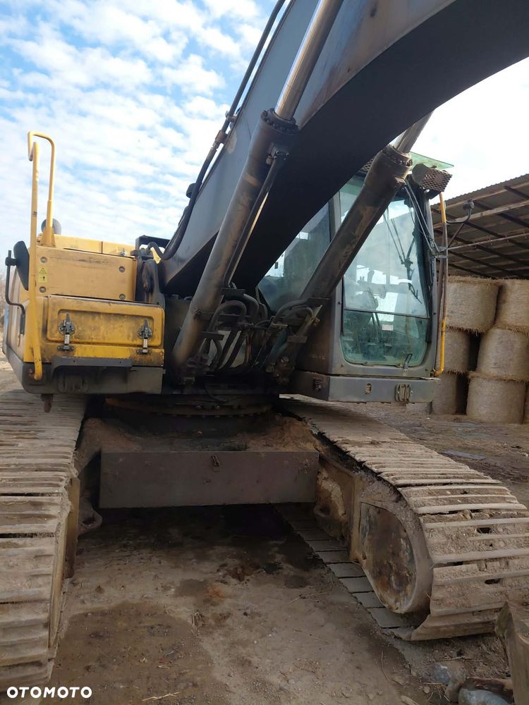 Volvo EC 300 DNL - 6