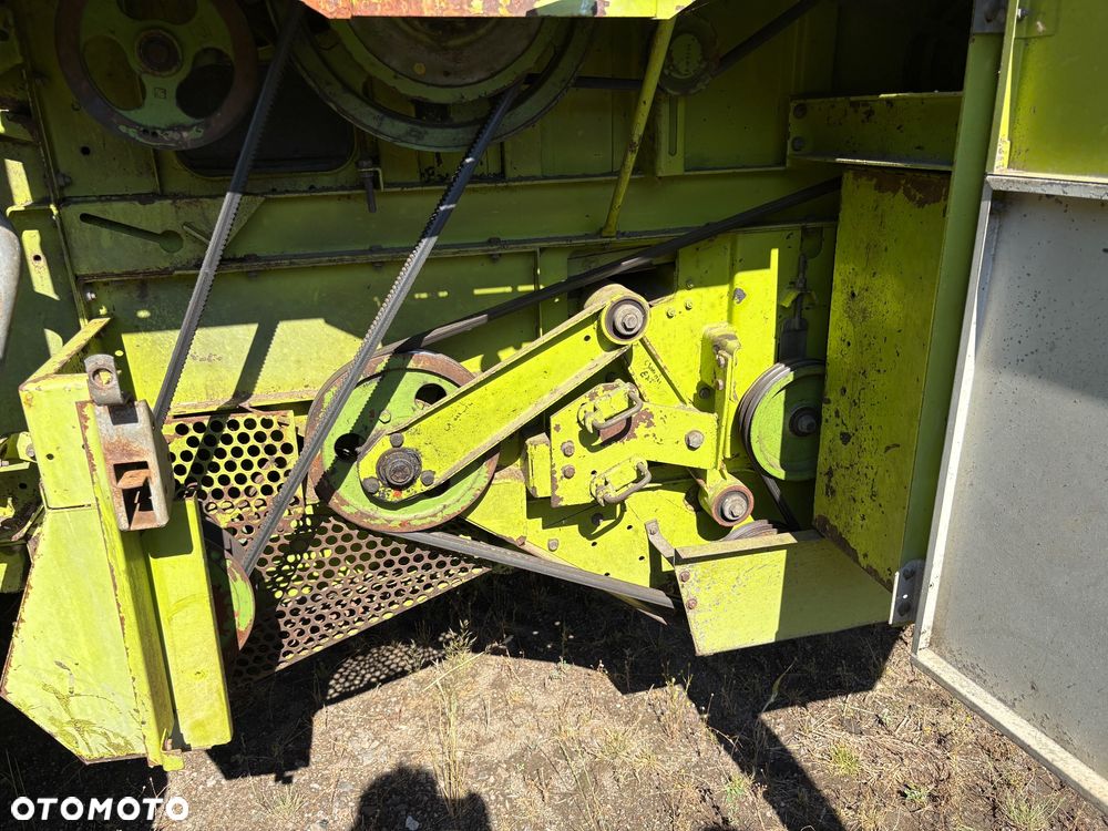 Claas Dominator 106 - 8