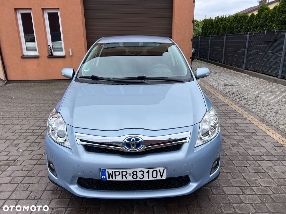 Toyota Auris 1.8 HSD Luna - 1