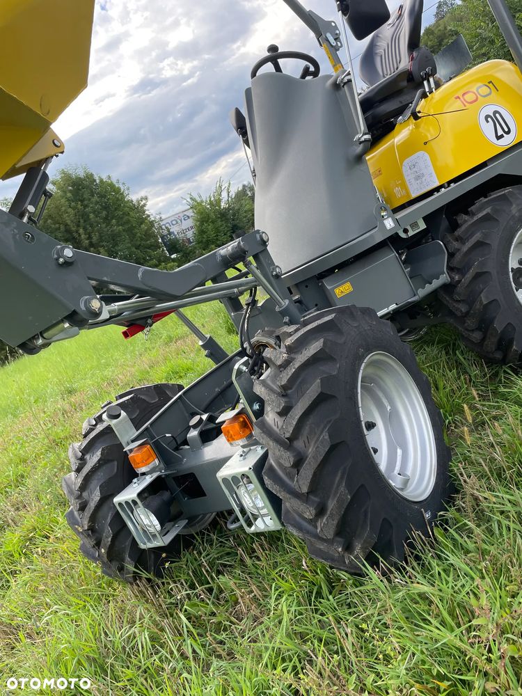 Wacker Neuson D01 1001 Nowe Wozidło Budowlane Rolnicze 4x4. Ładowność 1 tona. Wysokie podnoszenie+KIPER Wysoki! Maszyna sprowadzona z Norwegii. Jest to nowa maszyna przebieg 4.4 mtg.  Kupione w Norweskim salonie z Ekspozycji sklepowej! Stało tylko na pokaz! Silnik Yanmar 3cyl. Potężna moc a maszyna bardzo mała i zwinna. Szybka wolna jazda. Oświetlenie rozbudowane. Wielka Okazja! Jazda Rewers. Hydrostatic! Wielka Okazja - 11