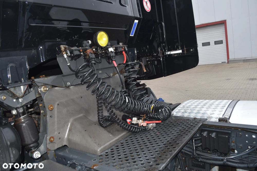 Iveco Stralis 460 - 14