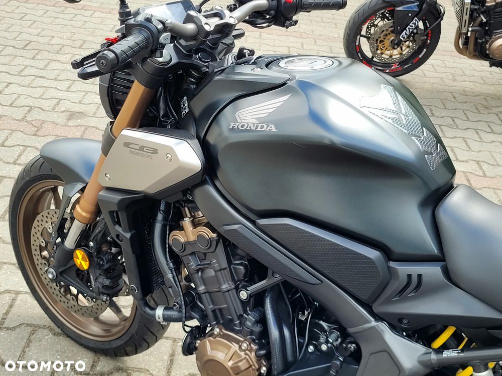 Honda CB - 28