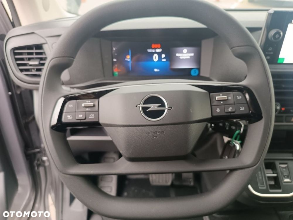 Opel VIVARO - 17
