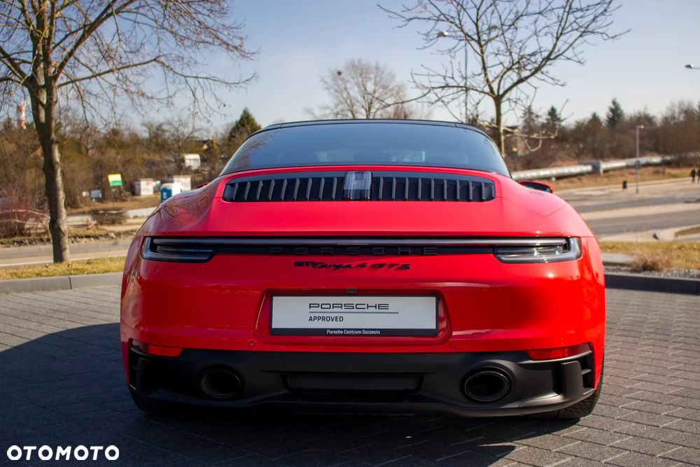 Porsche 911 Targa 4 GTS - 5