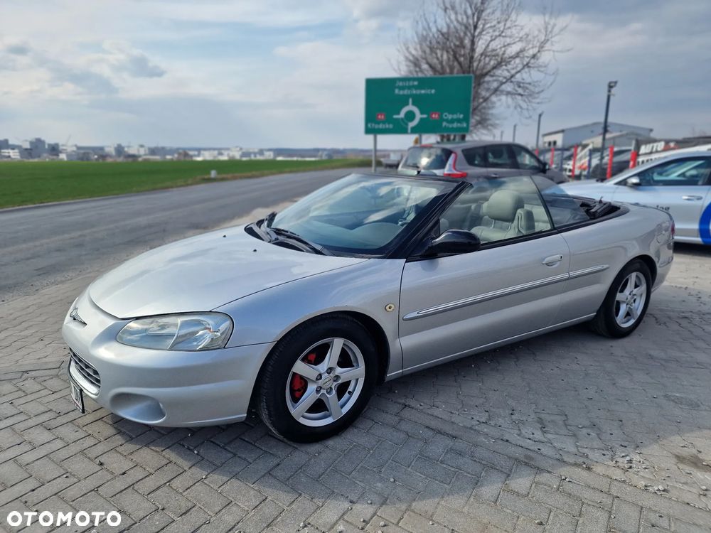 Chrysler Stratus - 1