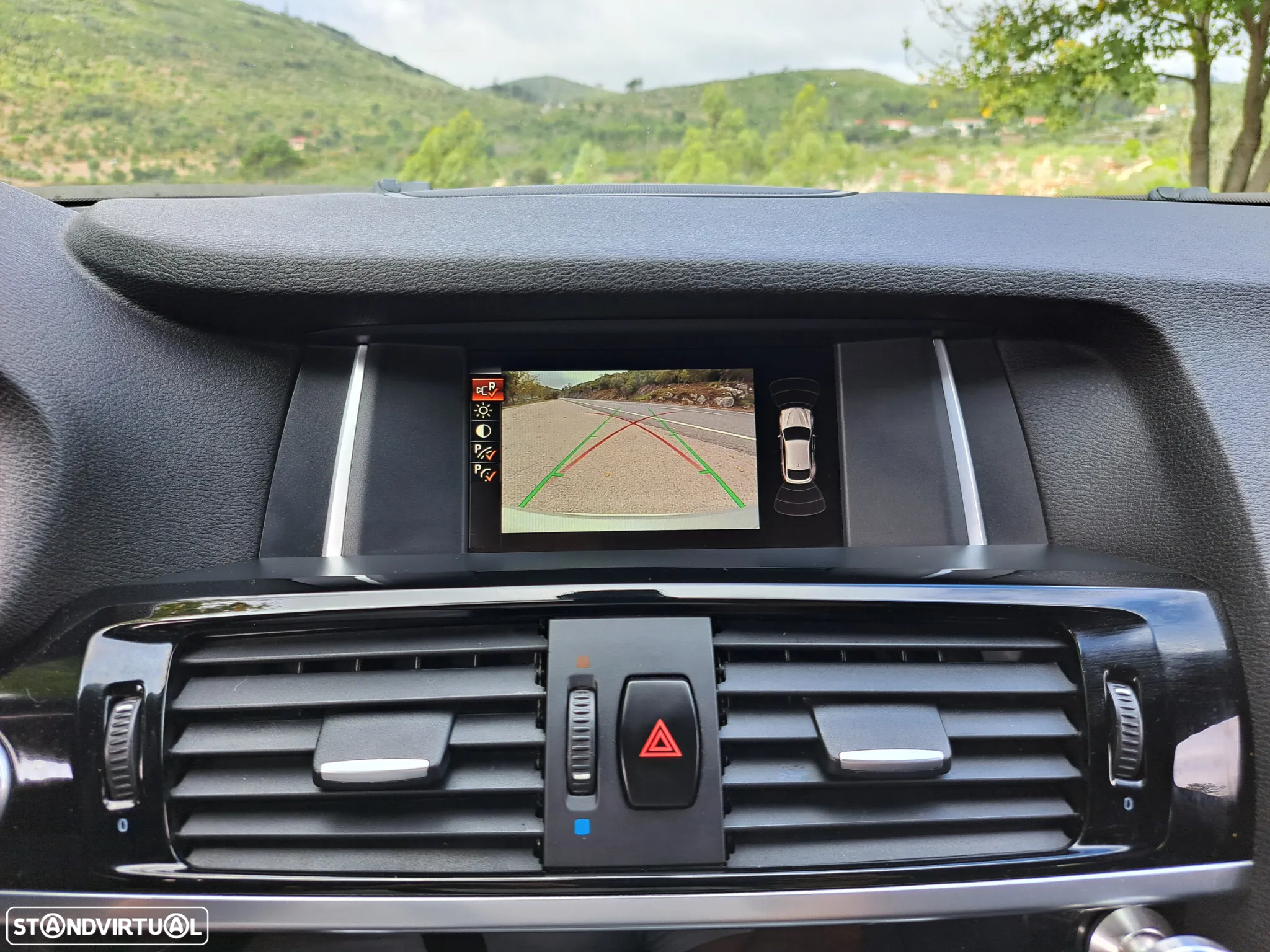 BMW X4 20 d xDrive XLine Auto - 32