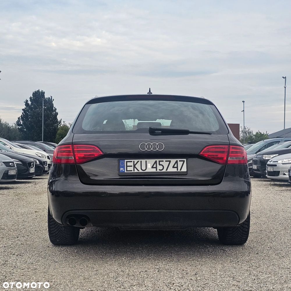 Audi A4 Avant - 8