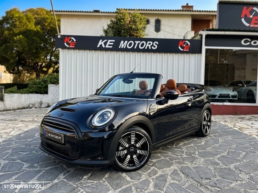 MINI Cabrio Cooper Sidewalk Special Edition Auto - 3