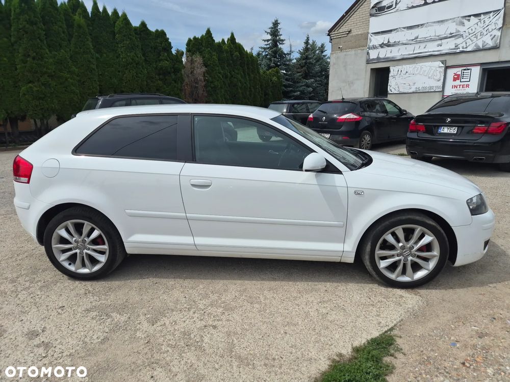 Audi A3 3-drzwiowe 1.6 Ambiente - 6