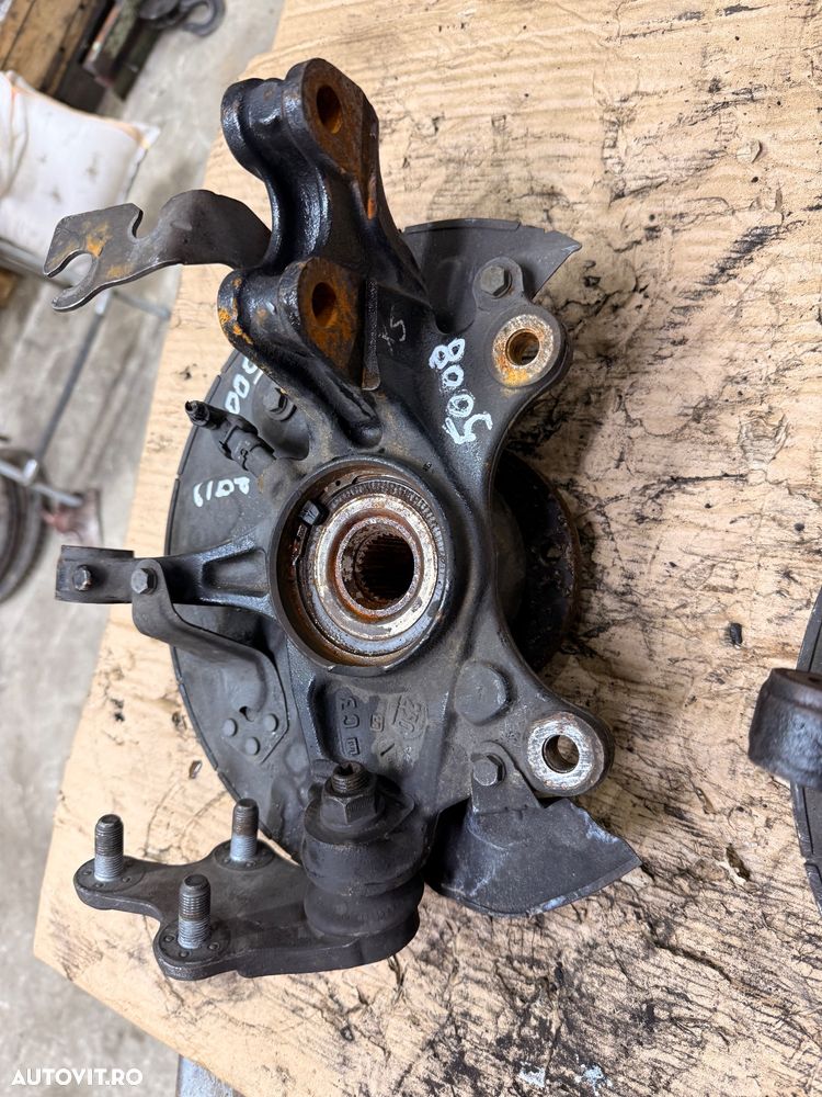 Fuzeta stanga fata PEUGEOT 3008, 5008 an 2017-2024 - 4