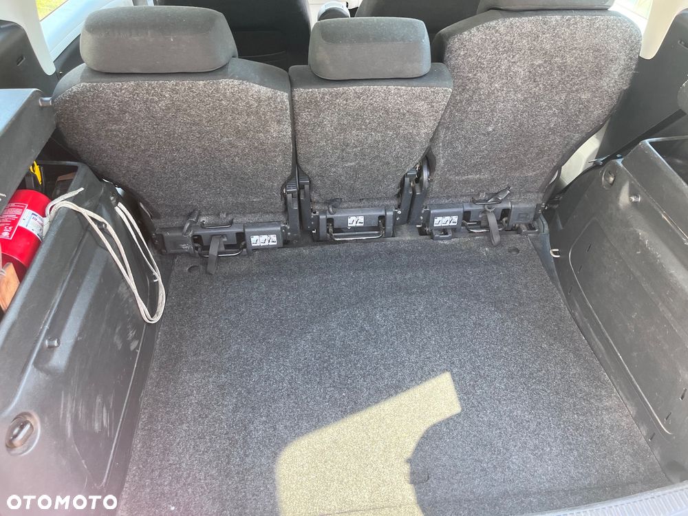 Skoda Roomster 1.4 16V - 12