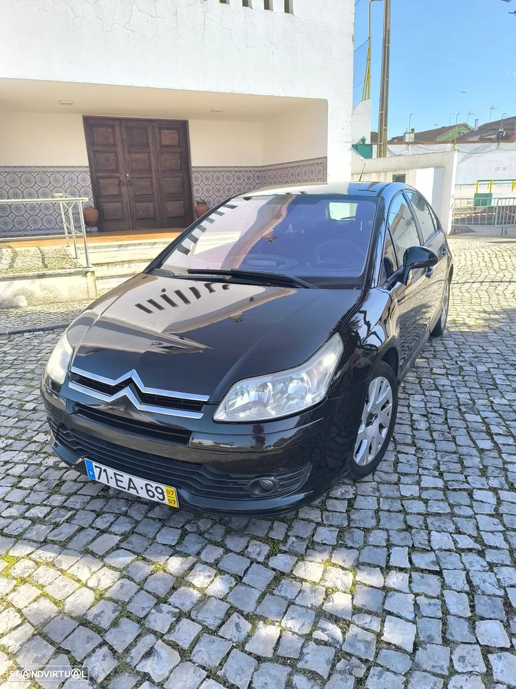 Citroën C4 1.6 HDi 110 VTR Pack - 1