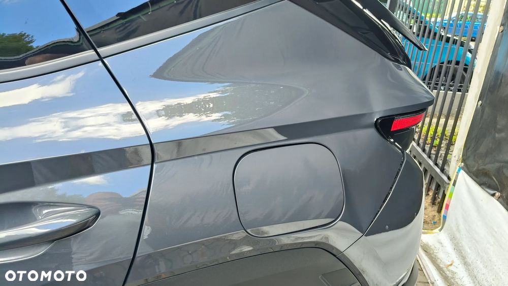 Hyundai Tucson 1.6 T-GDi 48V-Hybrid 2WD DCT Select - 23