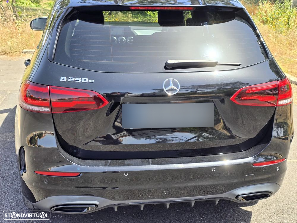 Mercedes-Benz B 250 e AMG Line - 20