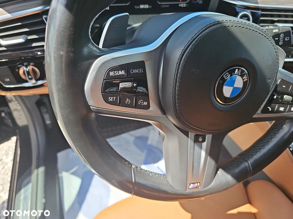 BMW Seria 5 520d xDrive mHEV M Sport sport - 17