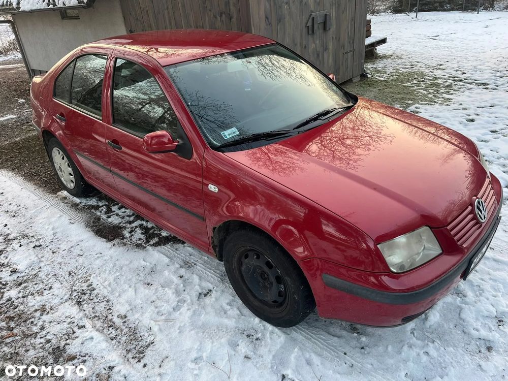 Volkswagen Bora 1.6 Basis - 2