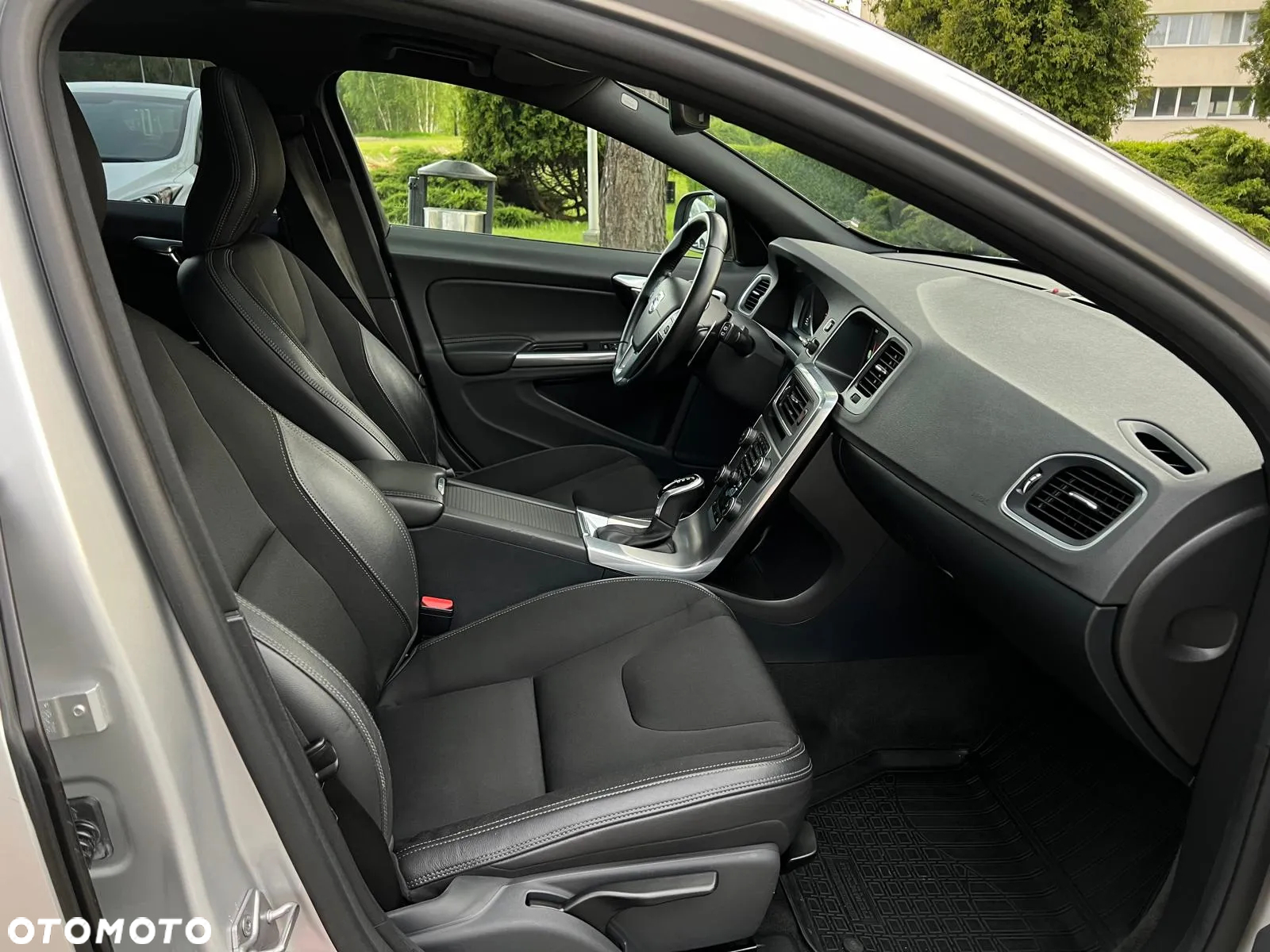 Volvo V60 D4 - 6