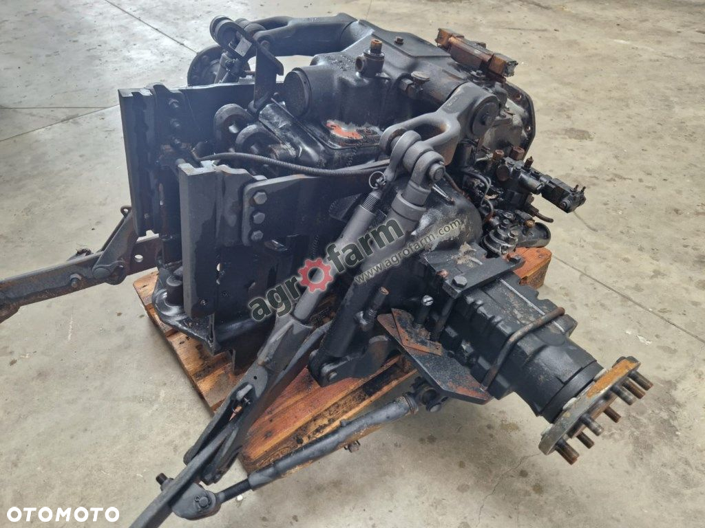 Tylny most New Holland TS 100 82855660 - 4