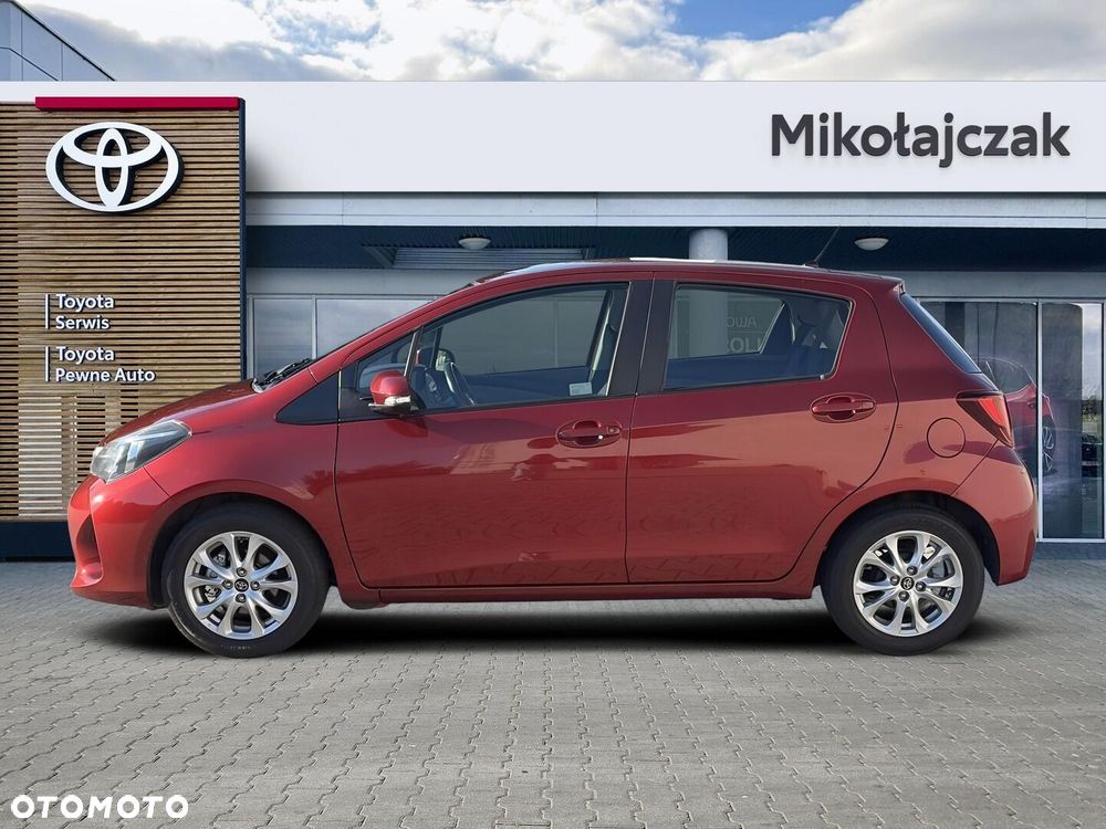 Toyota Yaris 1.0 Active EU6 - 10
