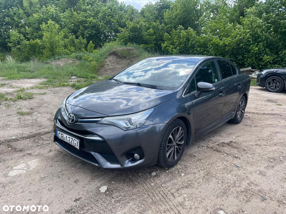 Toyota Avensis 1.8 Active - 6
