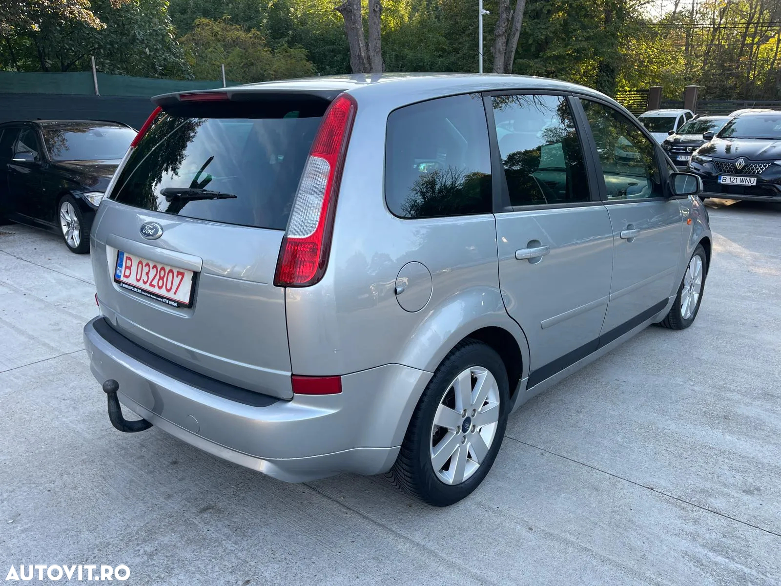 Ford C-Max 1.8 TDCi Ambiente - 3