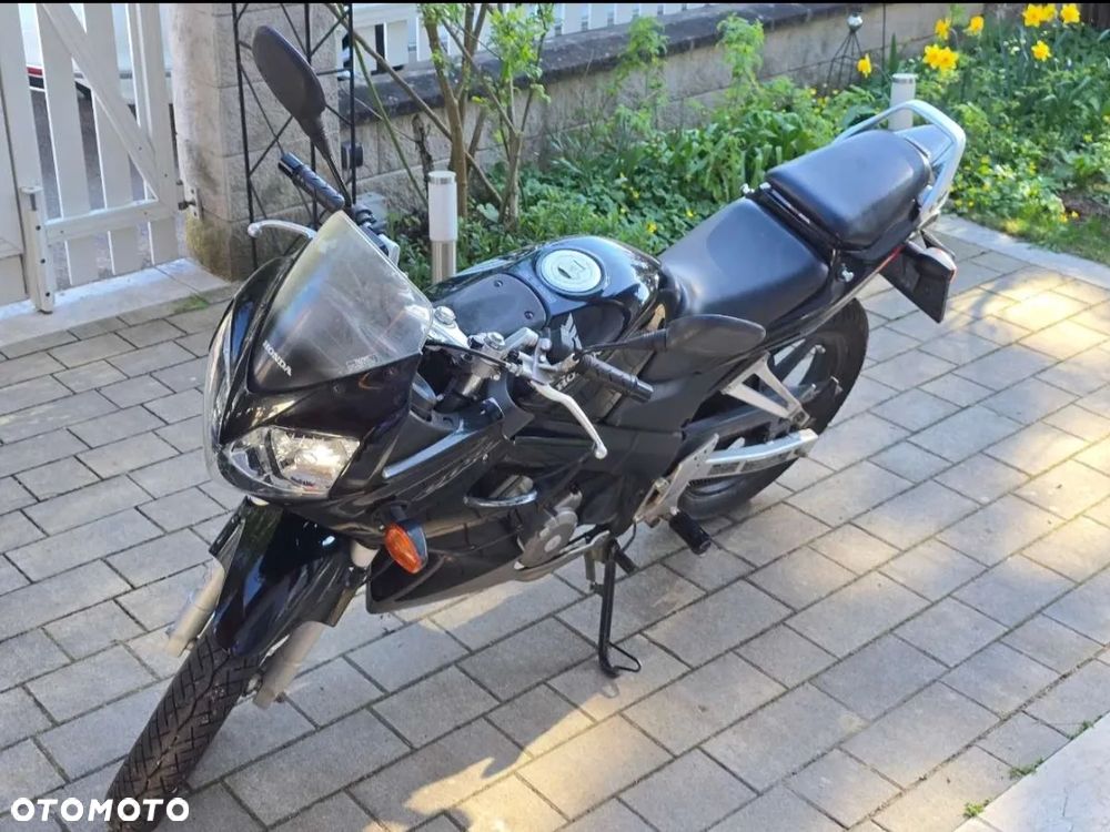 Honda CBR - 1
