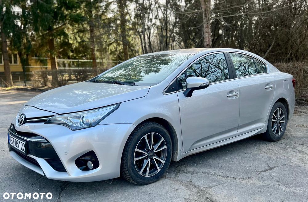 Toyota Avensis 2.0 Prestige MS - 1