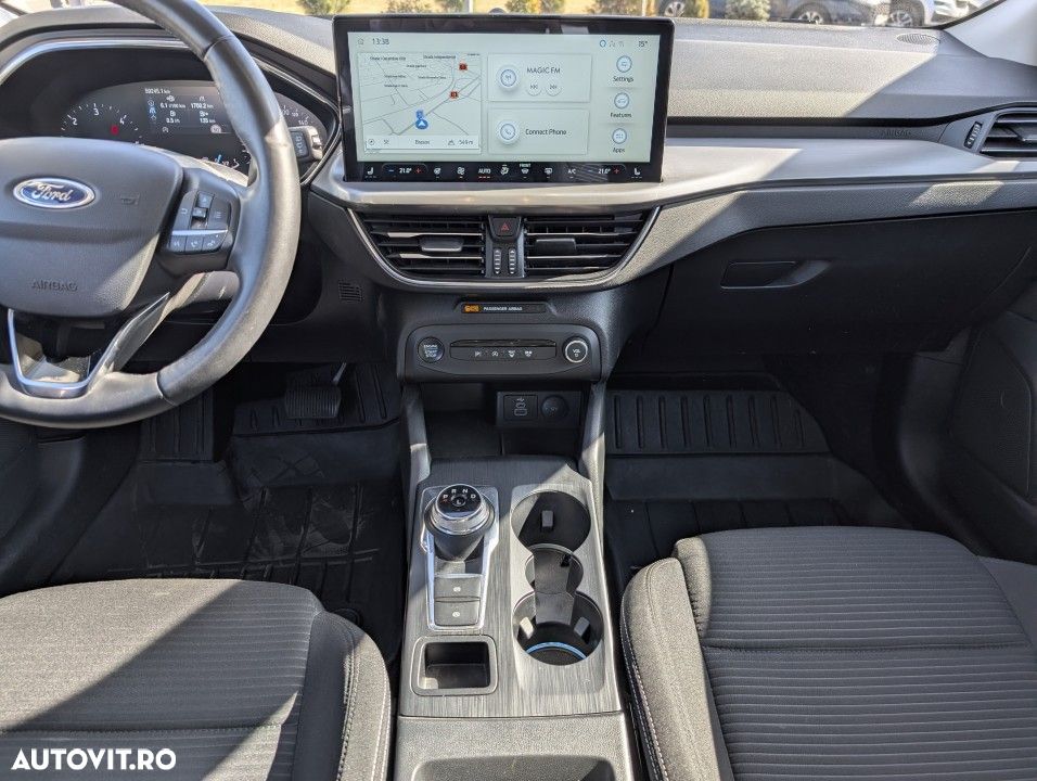 Ford Focus - 21