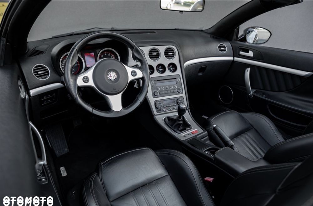Alfa Romeo Spider - 20