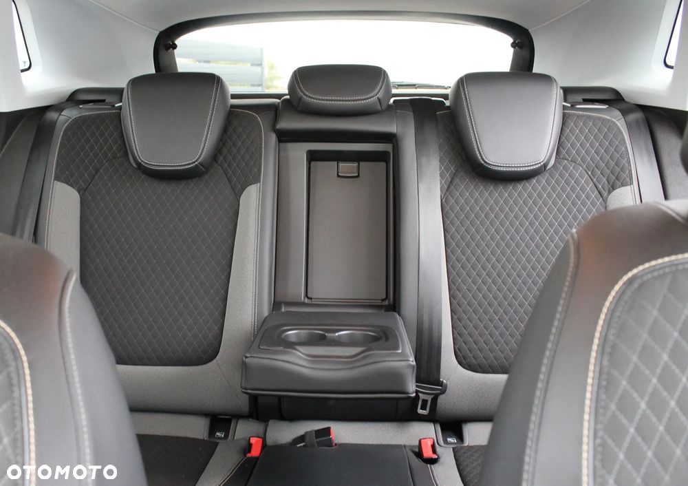 Opel Grandland X 1.2 Start/Stop INNOVATION - 26
