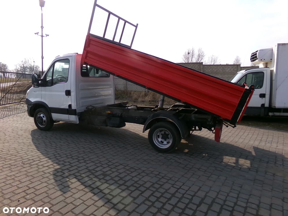 Iveco daily 35c15 3,0 diesel do 3,5 tony - 19