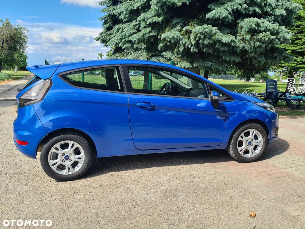 Ford Fiesta - 12