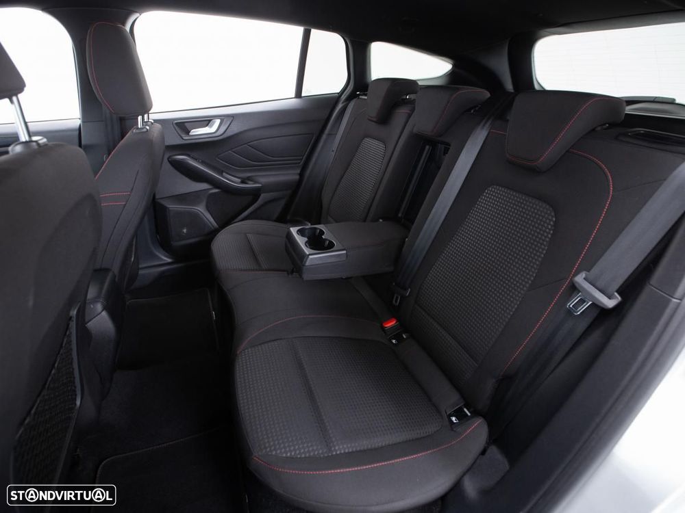 Ford Focus SW 1.5 TDCi EcoBlue ST-Line X - 10