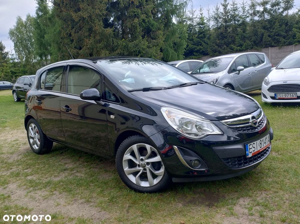 Opel Corsa 1.4 16V Cosmo - 3