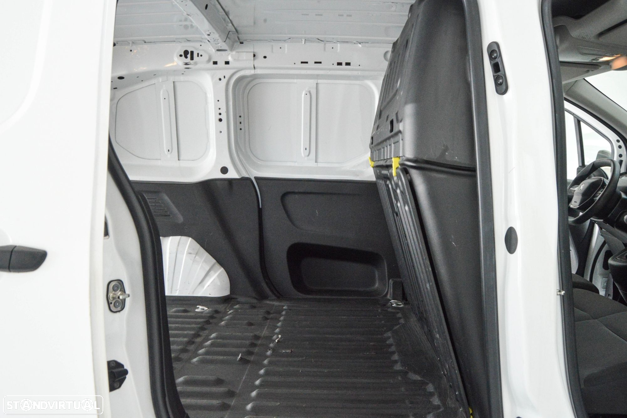 Peugeot Partner 1.5 BlueHDi Premium Standard - 10