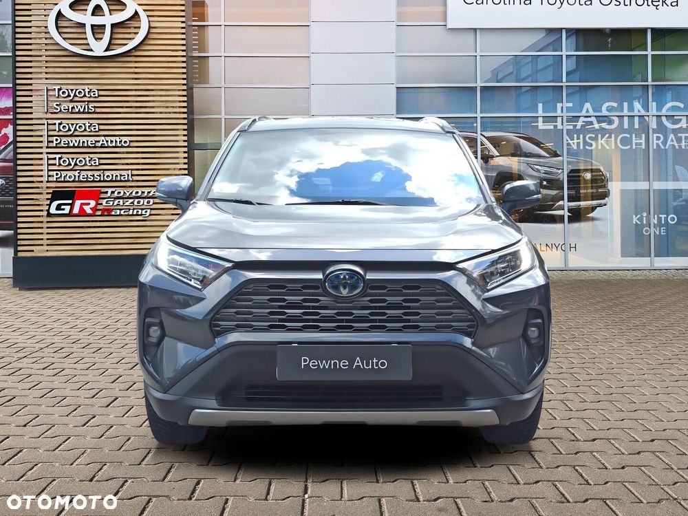 Toyota RAV4 - 8