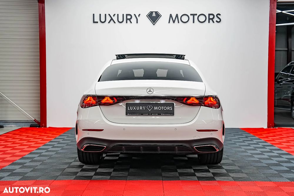 Mercedes-Benz E 200 9G-TRONIC Edition AMG Line - 9