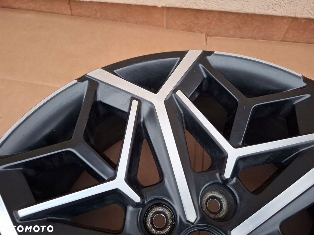 felga aluminiowa hyundai tucson iv n line 7.5''x 19'' 5x114,3 oryginał - 4
