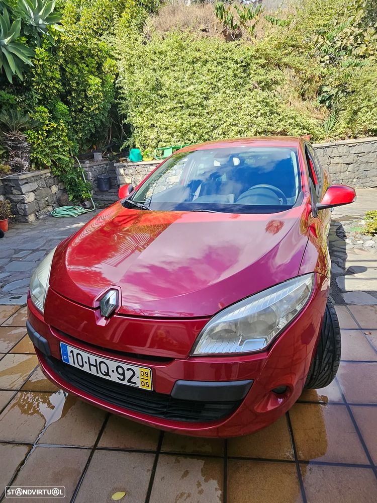 Renault Mégane 1.5 dCi Dynamique - 1