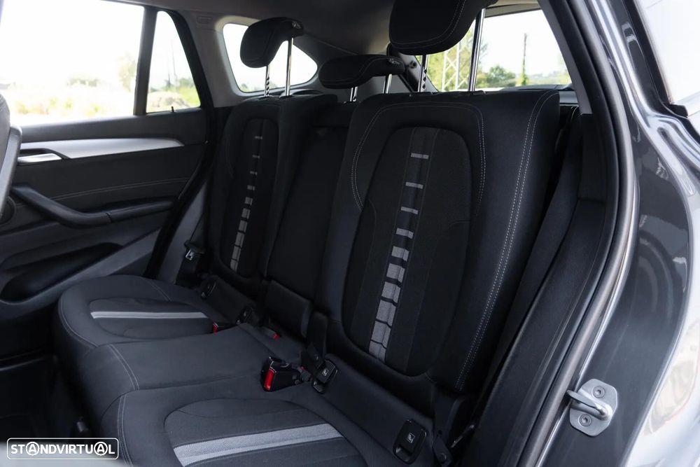 BMW X1 18 d sDrive Line Sport Auto - 33
